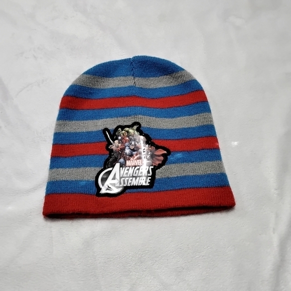 Marvel Avengers Assemble Beanie Size OSFM - Picture 1 of 4
